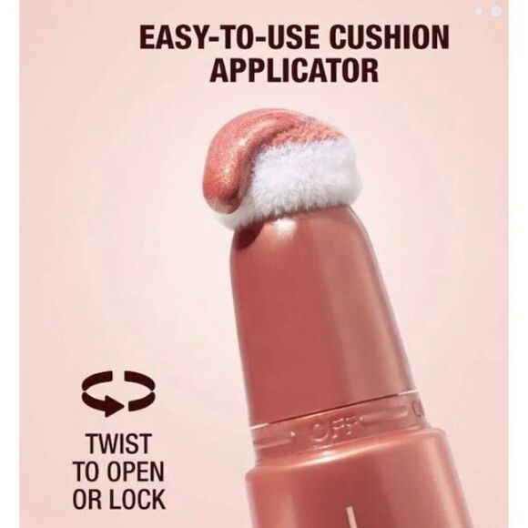 CHARLOTTE TILBURY - NWT - Beauty Light Wand Easy Highlighter in “Pillow Talk” - Picture 3 of 14